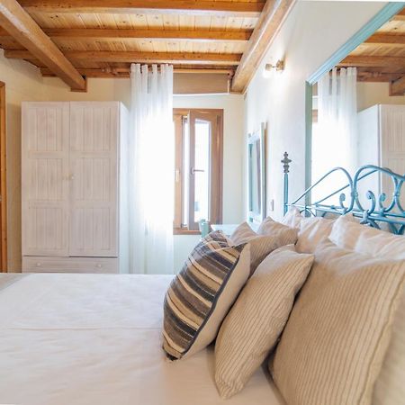 Villa Theodora View Apartments Thalia Агиос-Георгиос-Пагон Экстерьер фото