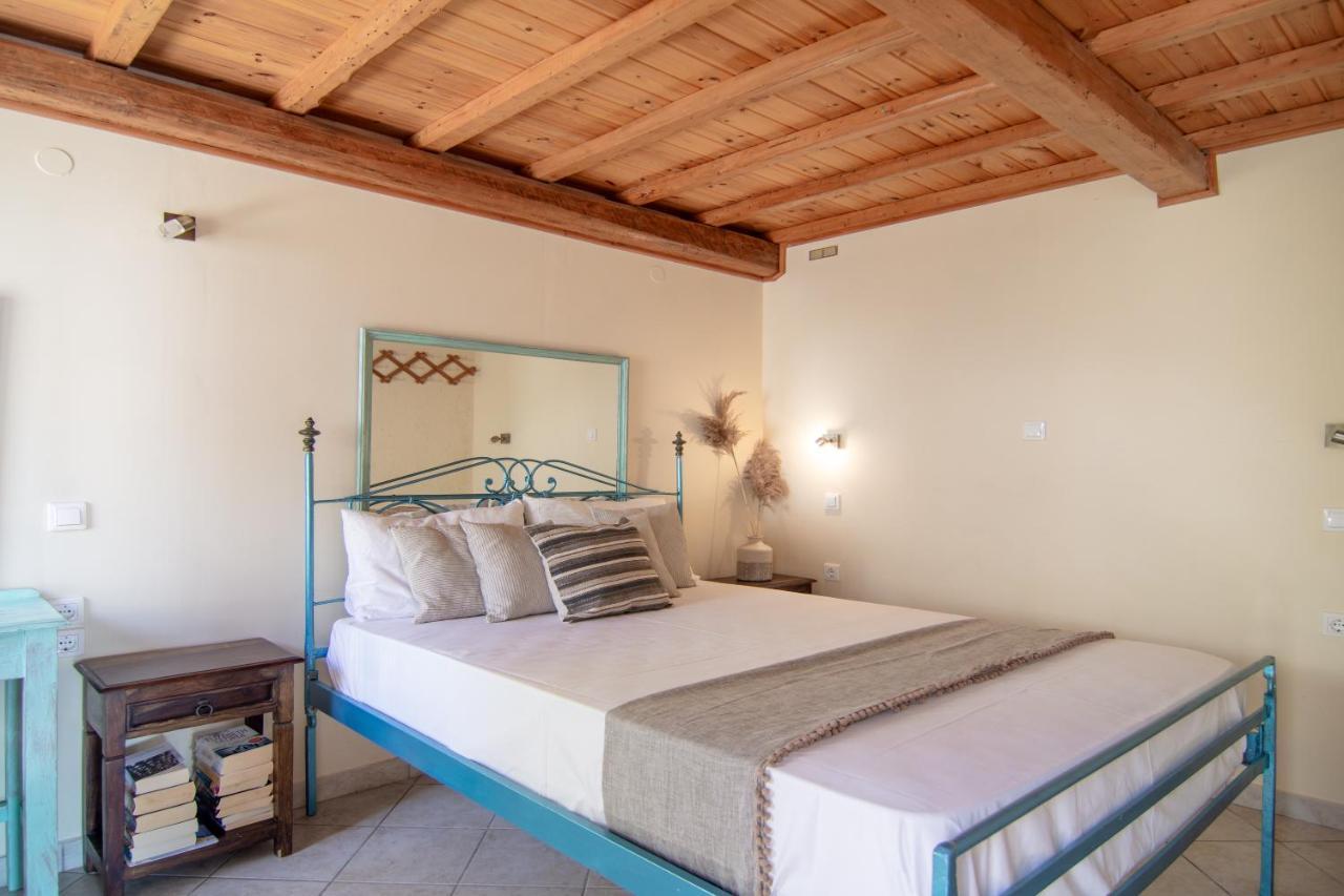 Villa Theodora View Apartments Thalia Агиос-Георгиос-Пагон Экстерьер фото